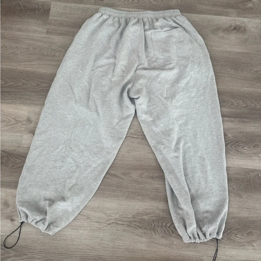 Les Frans Wide Leg Sweatpants - Picture 4 of 8